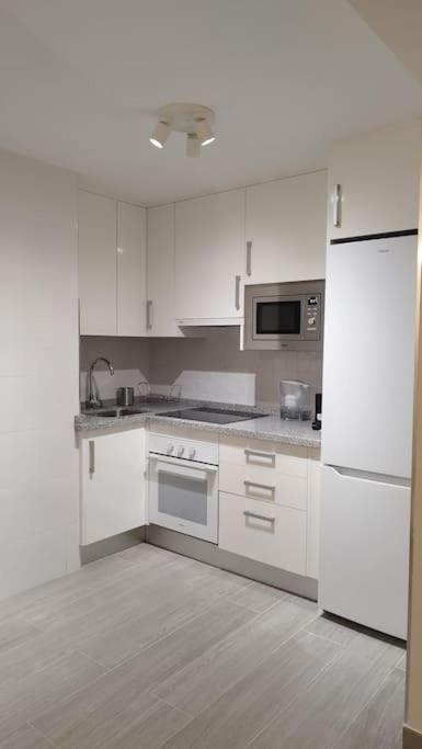 Apartamento Moderno A 1Km De Granada Exterior foto